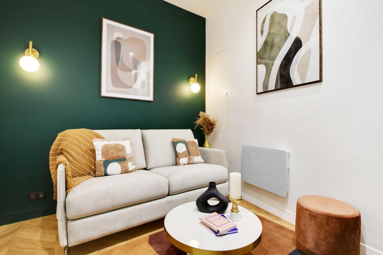 Chic Apartment - 1Br-4P - Facing The Louvre Paris Exterior foto